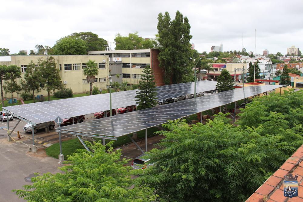 El primer estacionamiento solar fotovoltaico público del Uruguay, se ubicará en Maldonado